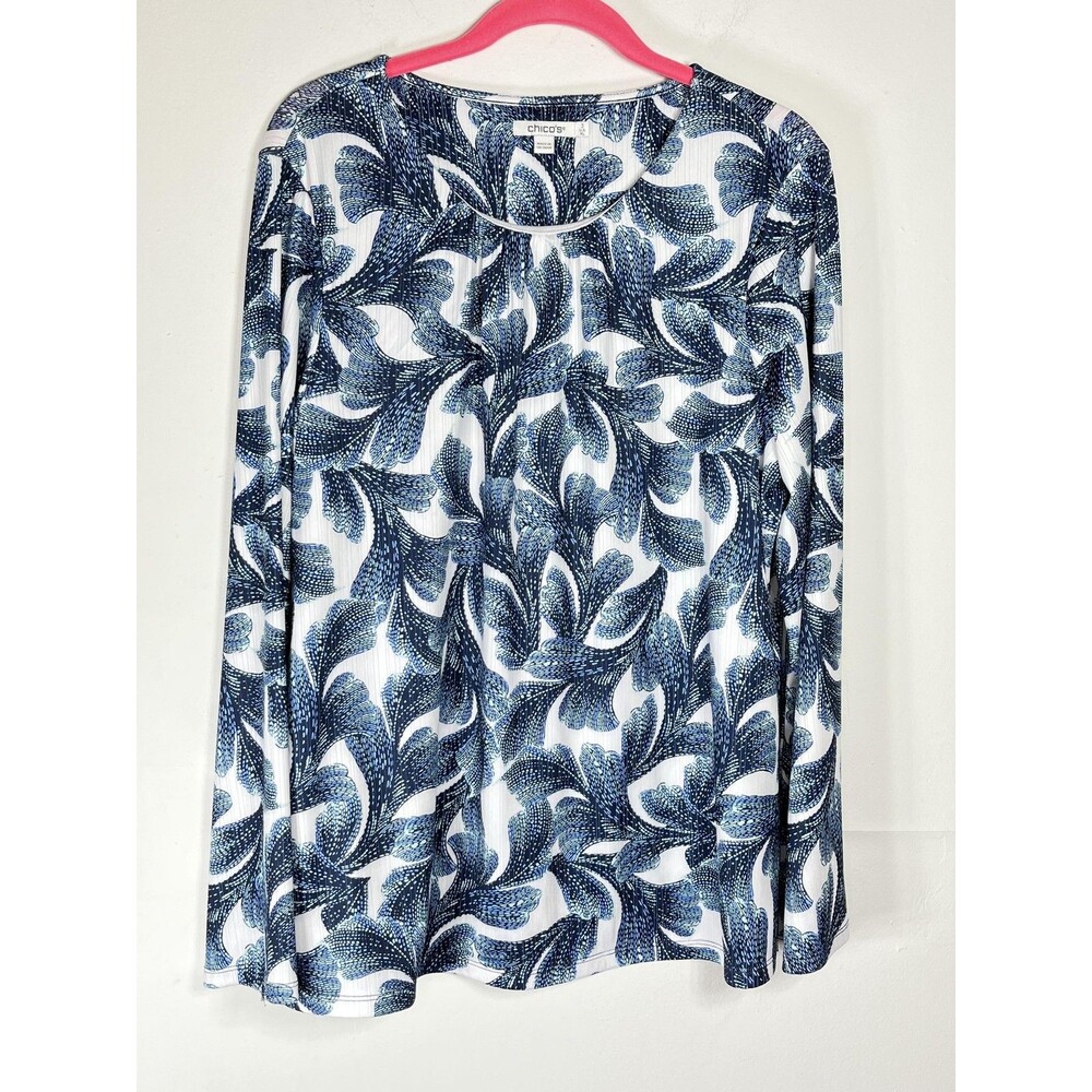 Chicos Shirt Womens 3 XL Blue White Leaf Print Textured Long Sleeve